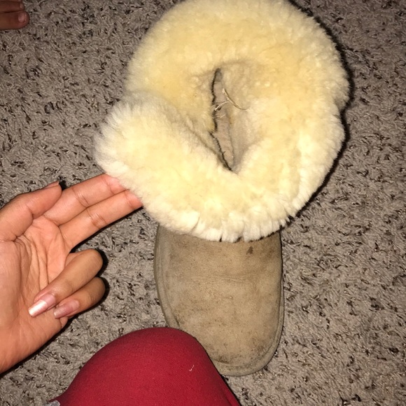 Ugg boots - Picture 4 of 4